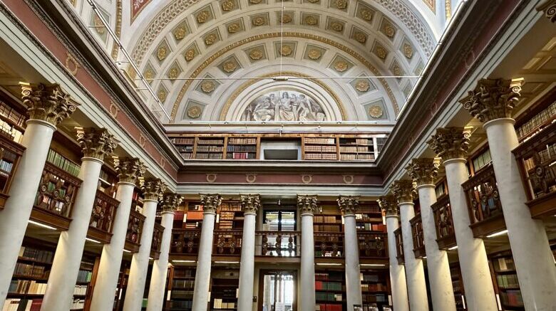 フィンランド国立図書館2